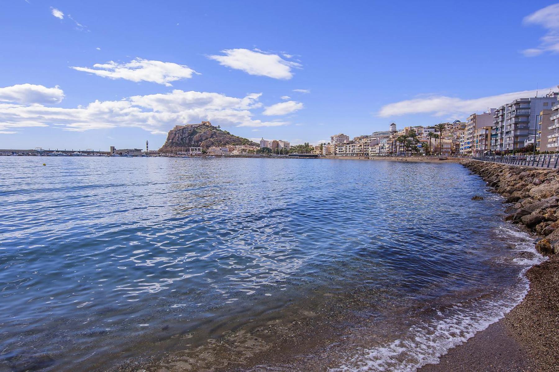 Aguilas Delicias Piscina Wifi Ac Parking Gratis Zewnętrze zdjęcie